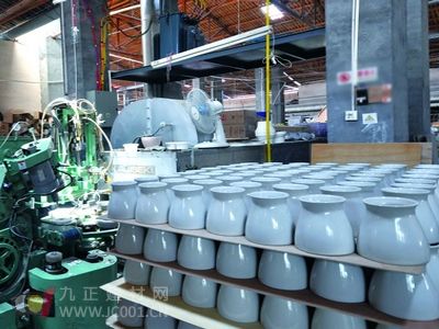 我國陶瓷機(jī)械行業(yè)面臨兩大考驗(yàn)